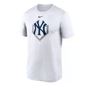 NIKE Men's New York Yankees Icon Legend T-Shirt white shirt  Large